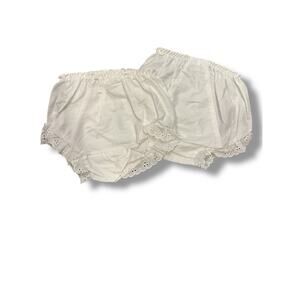 Vintage Girls White Eyelet Bloomers Size 5 Lace Trim Cottagecore163
